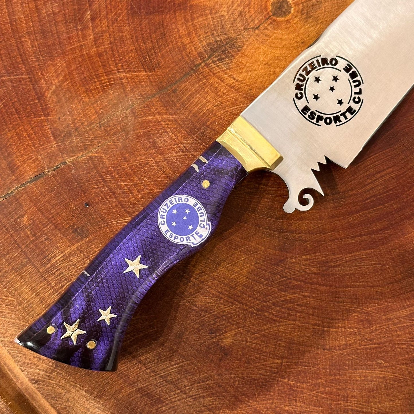 Faca Churrasco Artesanal Cruzeiro Time de Futebol Lâmina Vazada Inox